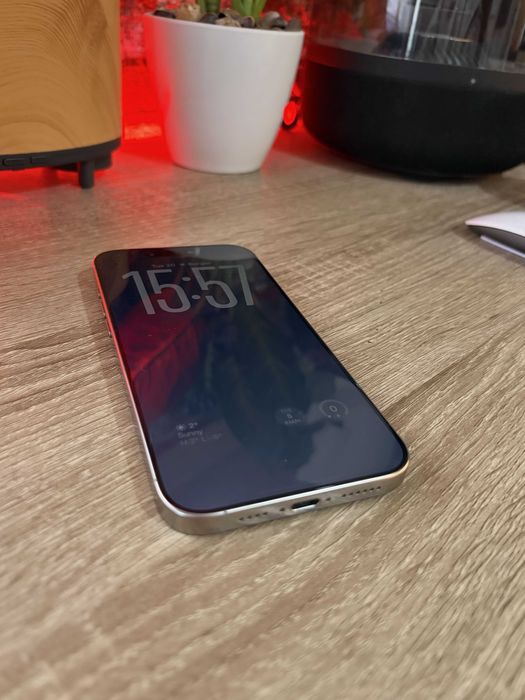 iPhone 16 Pro Max 512 GB 93% 1 Година Гаранция + Оригинален кейс