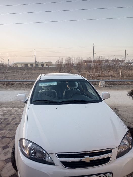 Chevrolet Lacetti avtomat 2023 yil