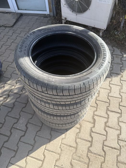 Летни Гуми Goodyear EfficientGrip Performance 205/55/17