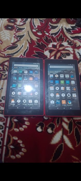 Tablete și telefoane vezi jos detali