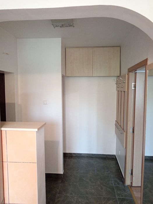 Apartament de închiriat