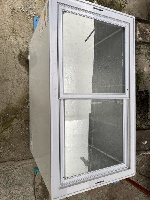 Витринный морозильник