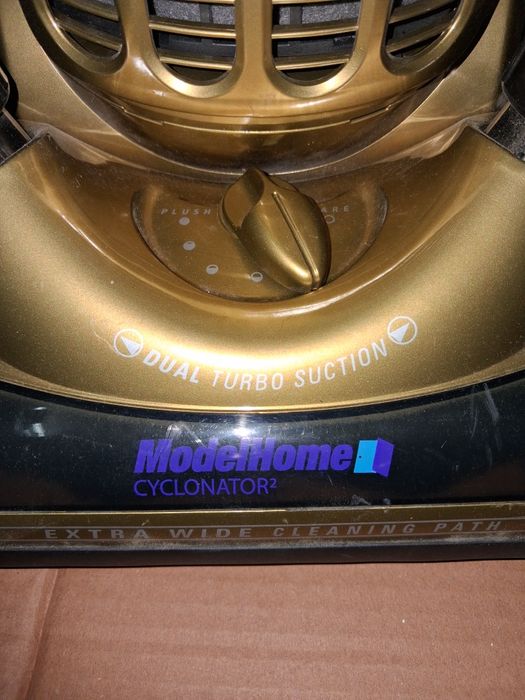Aspirator marca Modelhome cyclonator 2