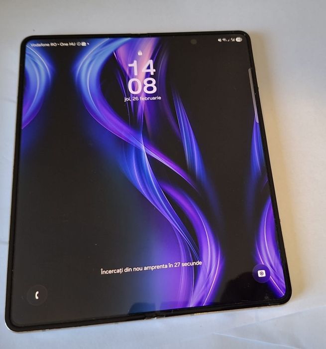 Fold 4 12gb ram 512 GB încă în garanție