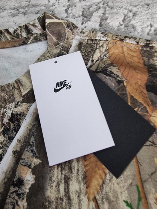 Tricou Nike SB x Realtree camouflage outdoor nou cu eticheta (nu adidas, columbia, salewa, asics)