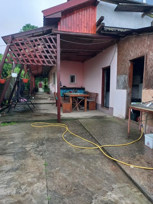 Vand casa  in Mineri