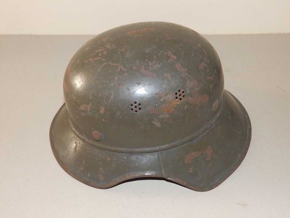 Стари военни предмети на различни цени