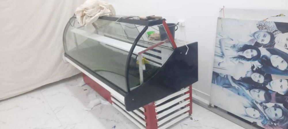 Vetrinanrni  haladinik