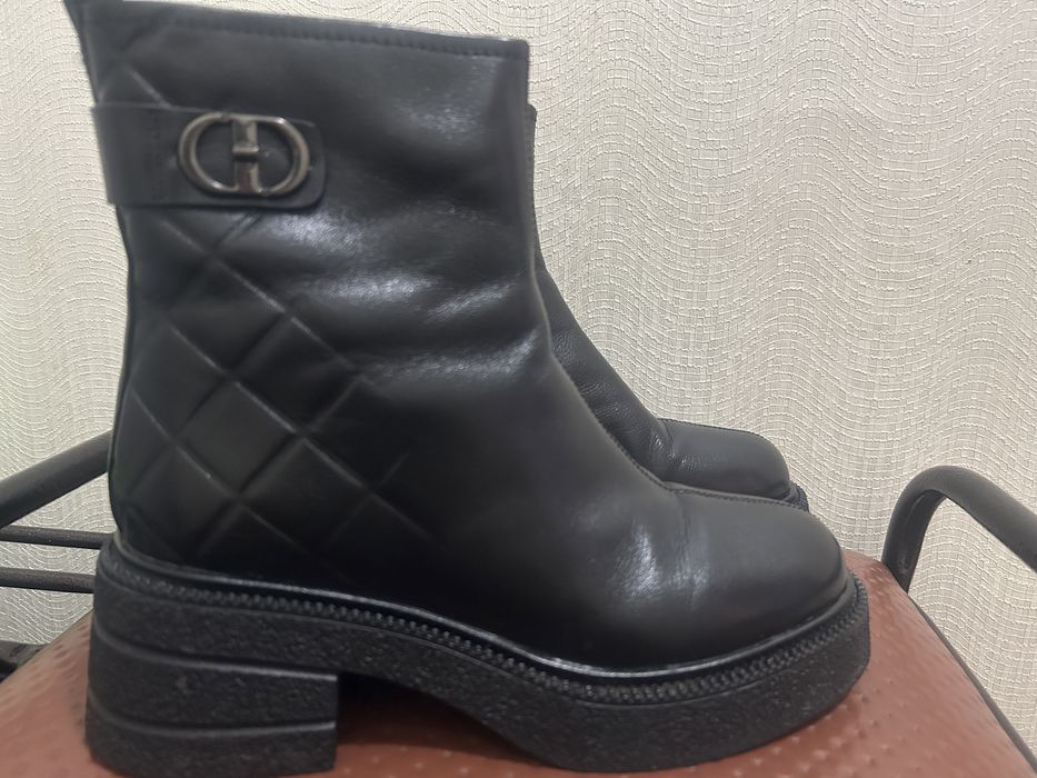 Продам зимние кожаные  сапоги