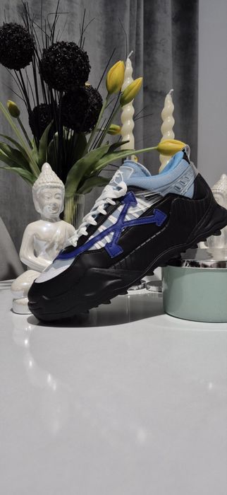Adidași Off-White Odsy