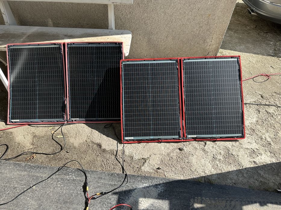 Соларен панел Dokio 200w 2x100w с mppt контролер