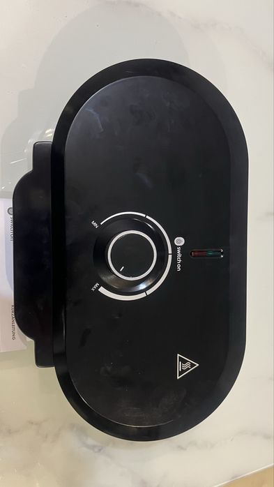 Гофретник чисто нов, двоен