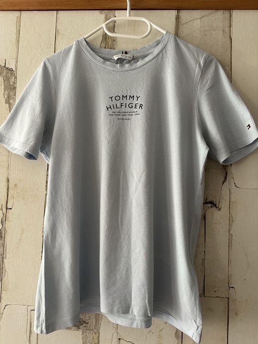 Тениски guess, tommy hilfiger, nike, esprit