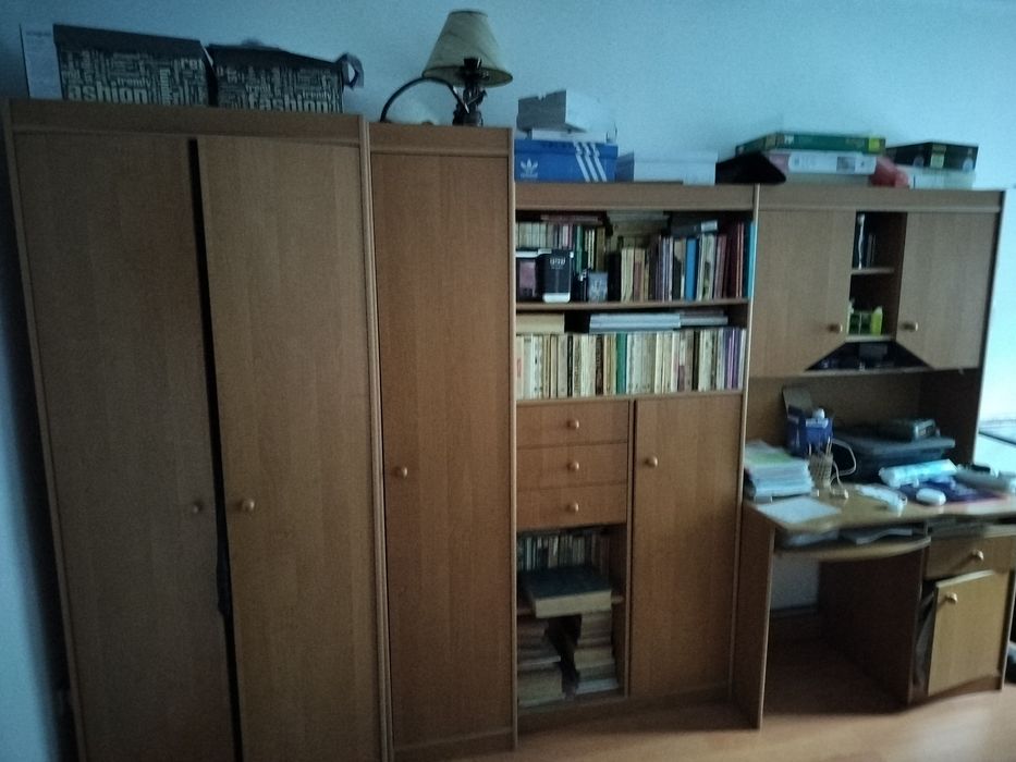 Vând mobilă tineret
