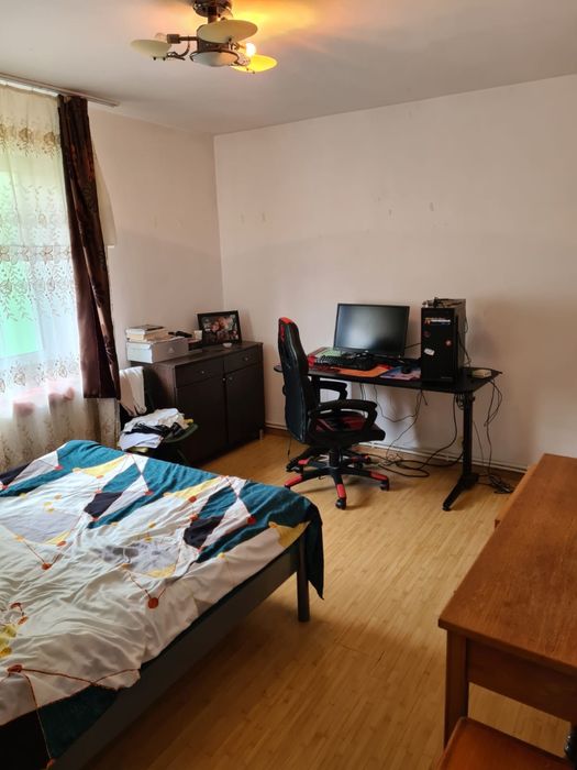 Proprietar, vând apartament