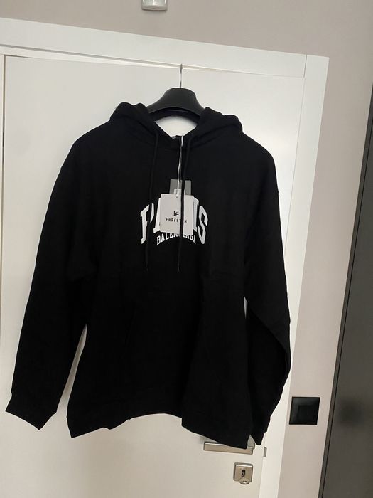 Суитчъри BALENCIAGA PARIS.Нови,с етикети,всичко!Серия от S до XXL