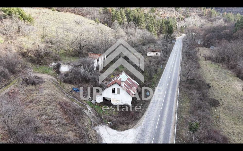 Парцел главен път Хвойна Нареченски бани