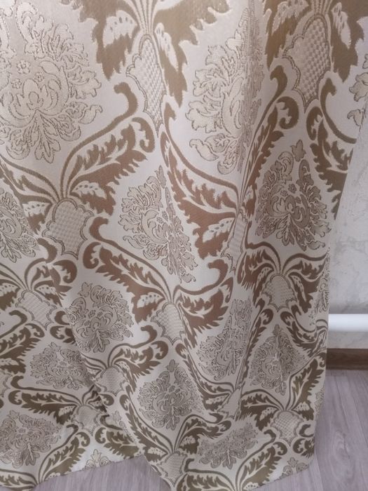 Перде немесе жапқыш (шторы)