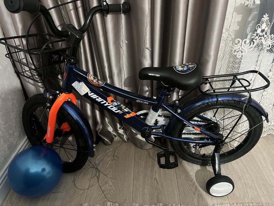 Продам детский велосипед новый.!