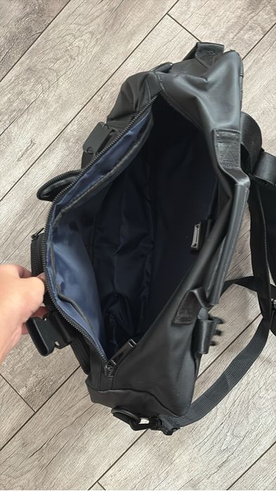 сумка для ноутбука или документов