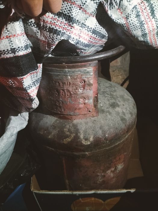 Газовый балон и плитка с редуктором
