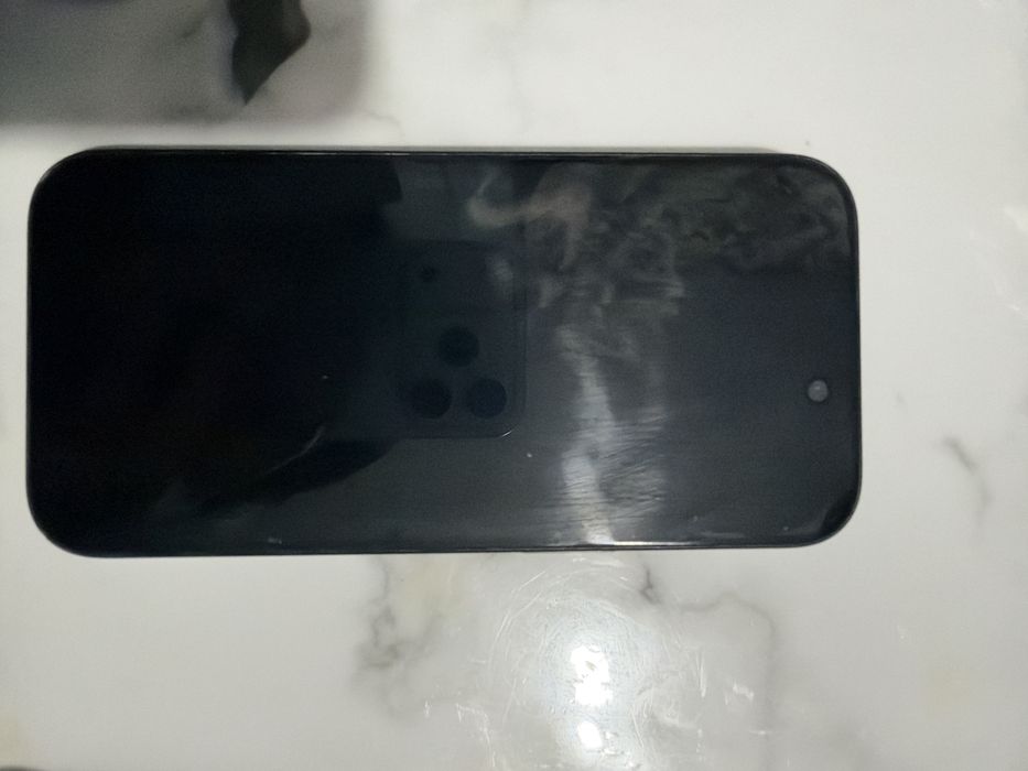 продам iphone  15 / айфон 15