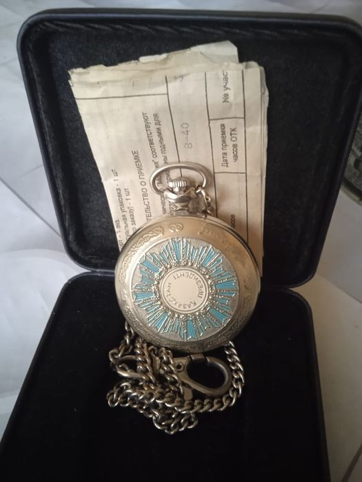 Продам часы, возможен торг