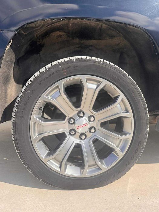 Gmc Yukon GMC Yukon XL Yukon XL SLT 5.3 V8 | 7 места | Кожа