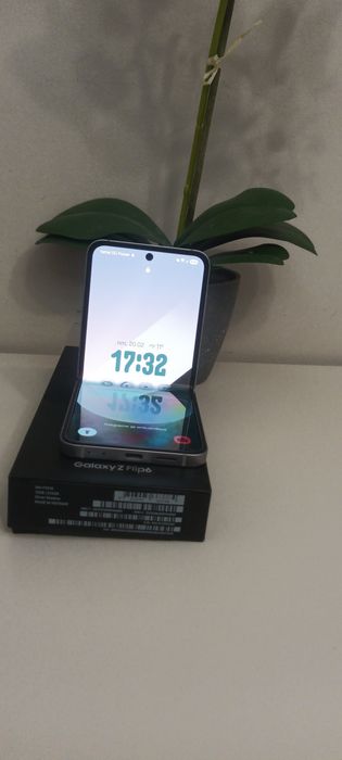 Продавам Samsung Galaxy Z Flip6
Продавам Samsun