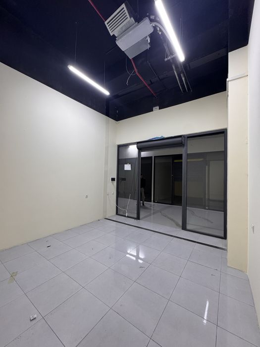 Ибн Сино савдо марказидан докон сотилади