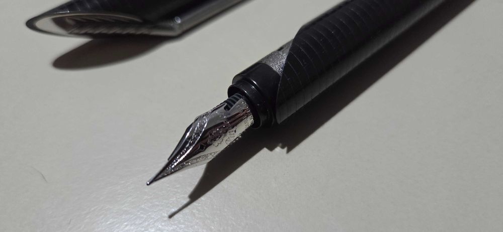 Stilou Pineider Ediție limitata Back to the Future 14k 585