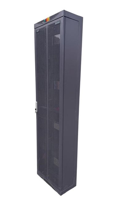 Шкаф металлический