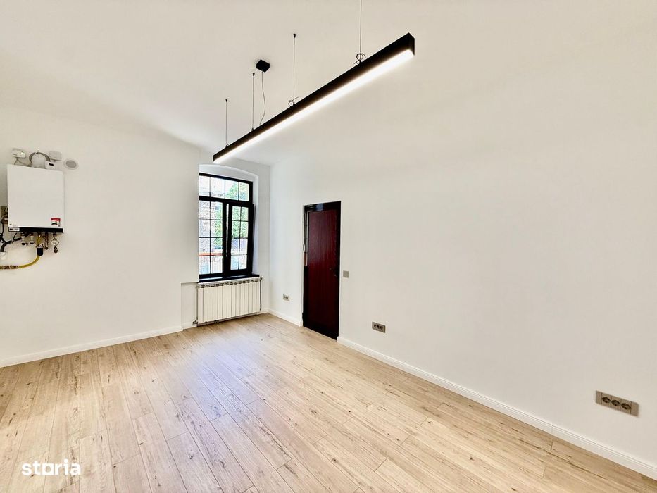 De închiriat | Spațiu 2 camere | Piața Unirii | 43 mp | 650 €/lună