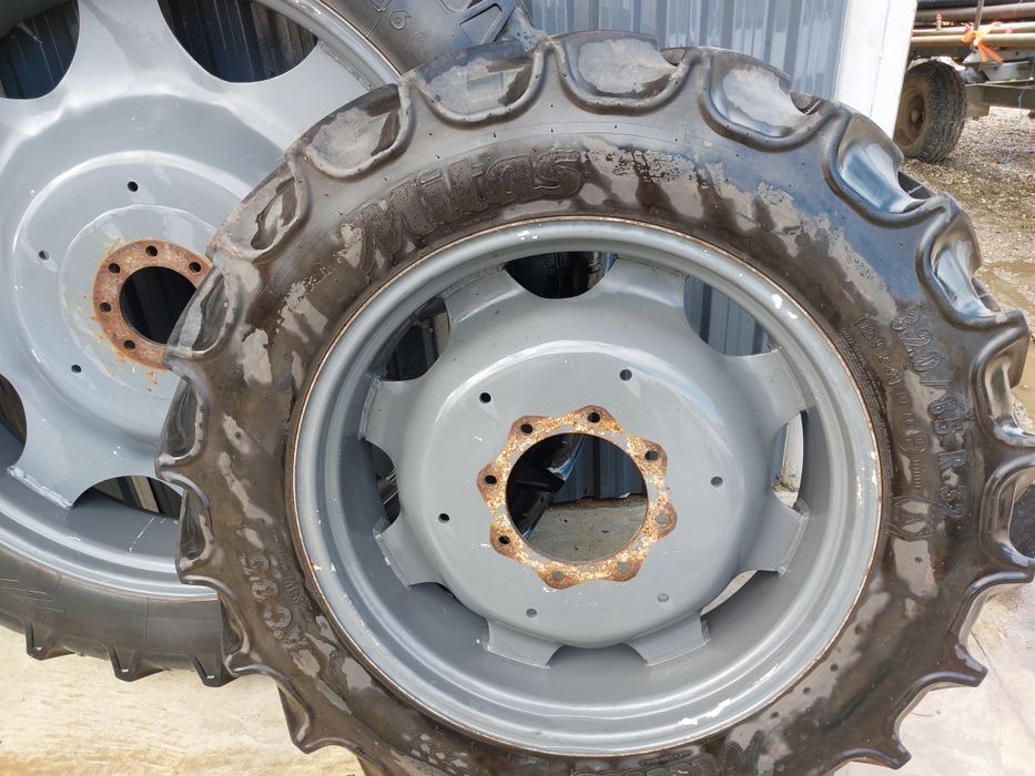Roti tehnologice înguste subtiri tractor 12 .4 r46 12.4 r 32