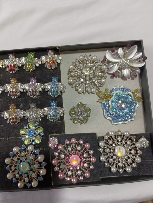 Продам бижутерии