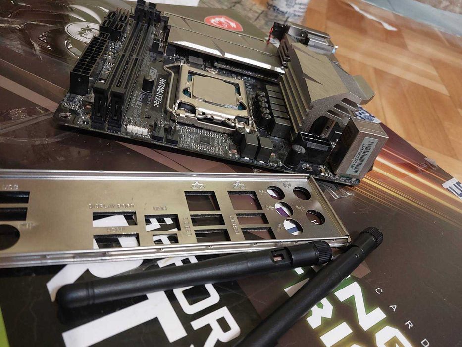 Intel Core i5 10400 + AsRock H470M-ITX/AC Wi-Fi