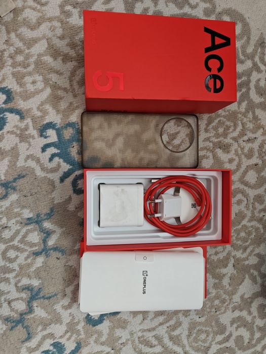 Oneplus ace 5 5G