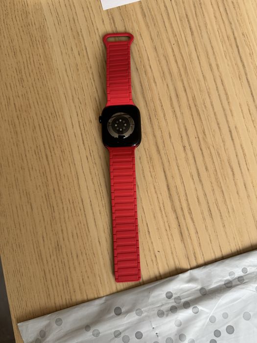 Продавам: Apple watch S10 cellular в гаранция А1.