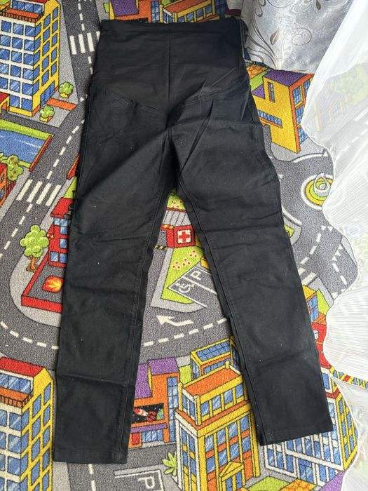 Pantaloni gravide