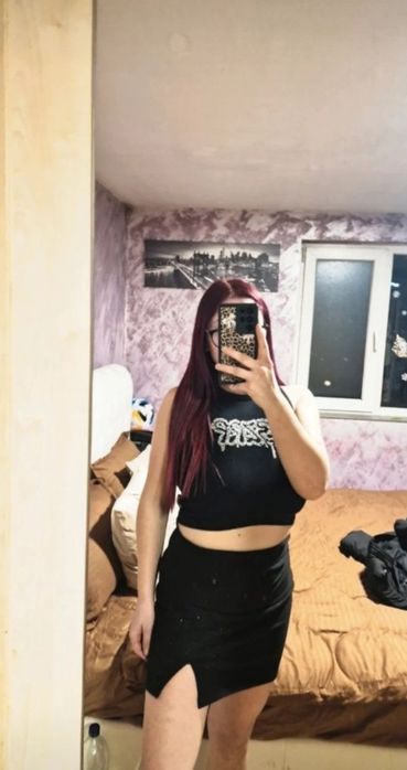 Fustă mini neagră New Yorker mărime L - vine şi

pe M