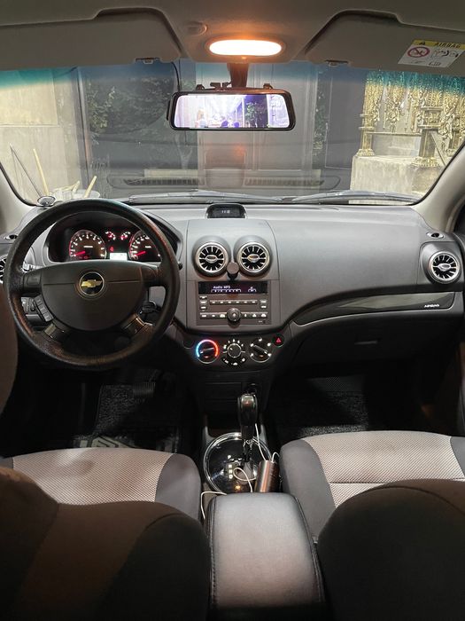 Нексия 3 сотилади