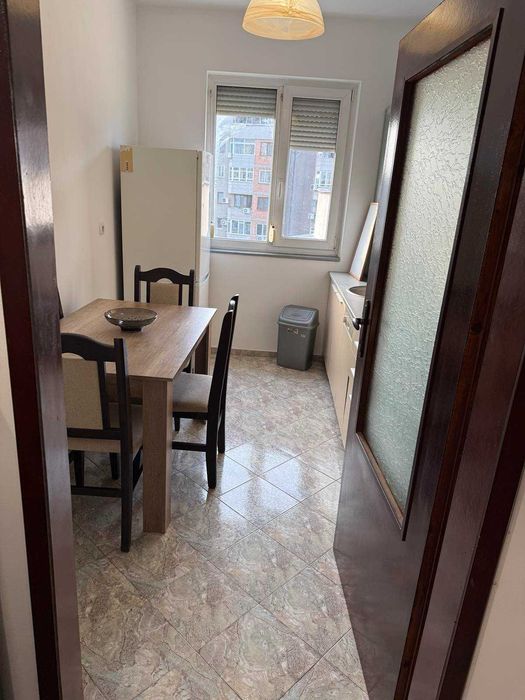 Дава се под наем Тристаен апартамент в Пловдив, Каменица 1 - 80 кв.м за 488.58 € - Снимка #8