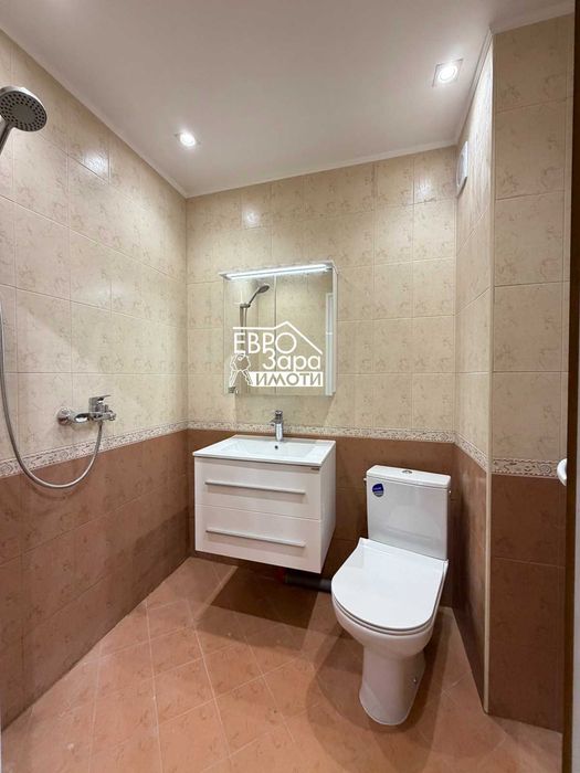 Офис под наем в до хотел Мериан Палас