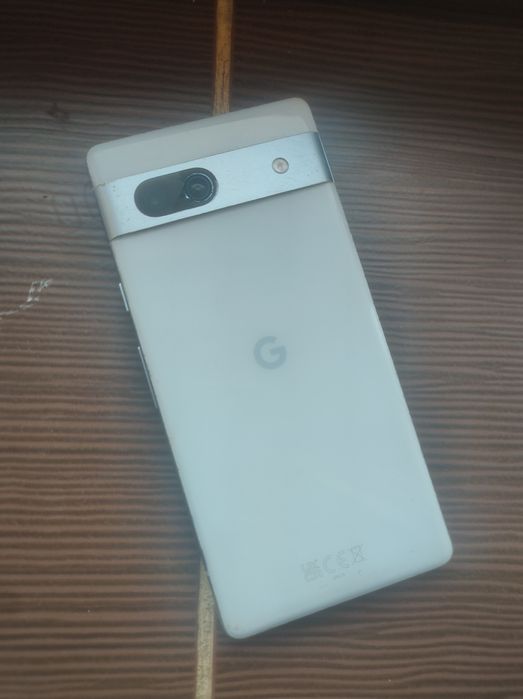 Pixel 7a pentru piese