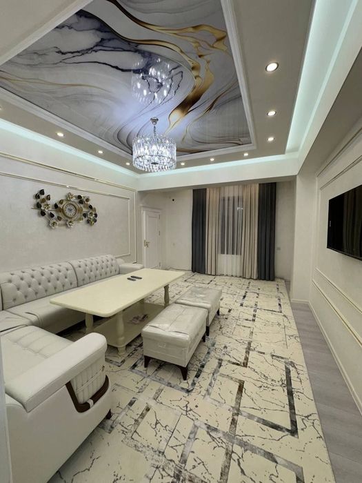 Срочно! Продаётся 3 комнатная квартира на 4 этаже. Без глухих комнат