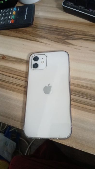 Iphone 12 baterie 79% schimb