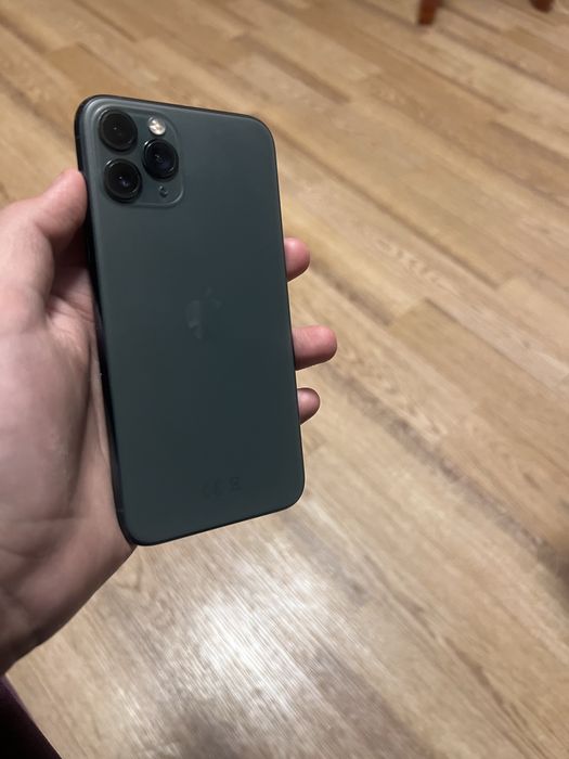 Продам Айфон 11 pro