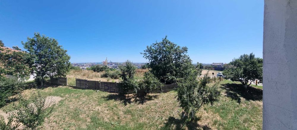 Garsoniera cu vedere la mare