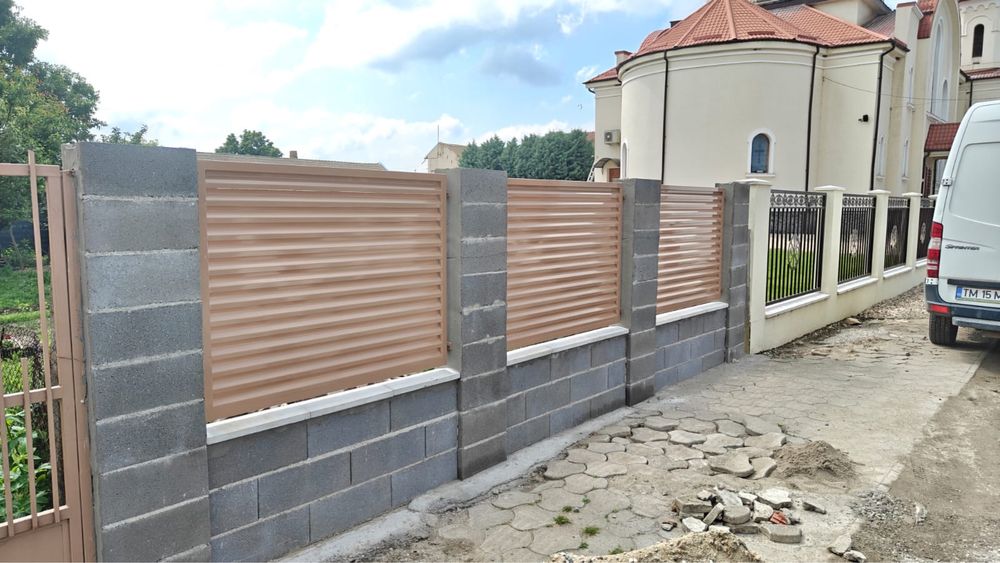 Producem garduri metalice modele simple