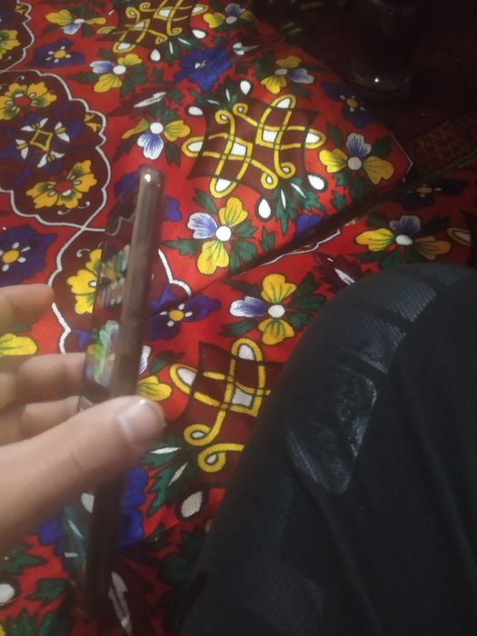 Redmi 9 A yangi karobka daqumenti bor hamma joyi ishlaydi
